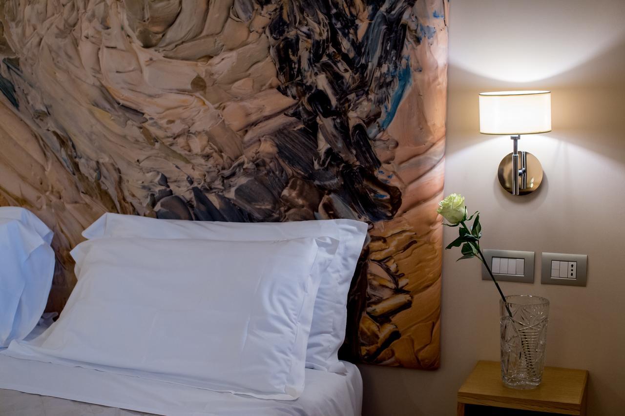 Dolcedorme Garni Hotel ปาร์มา ภายนอก รูปภาพ